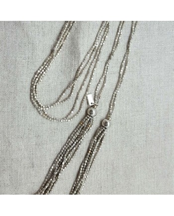 Sautoirs double perles naturelles coloris argent