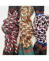 foulard imprimé géométrique