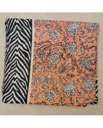 foulard imprimé fleuri