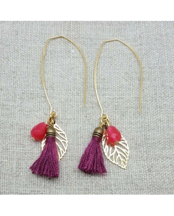 Boucle d'oreille doré pompon et feuille coloris framboise