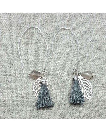 Boucle d'oreille pompon et feuille