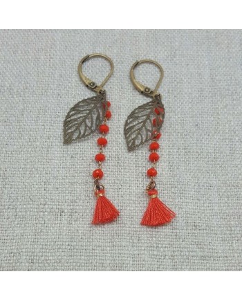 Boucles d'oreilles chaîne colorée et feuille laiton