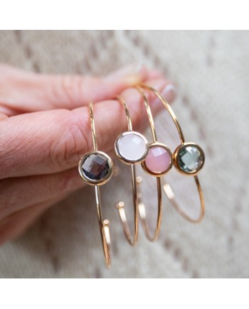 Jonc plaqué Or avec une pierre sertie