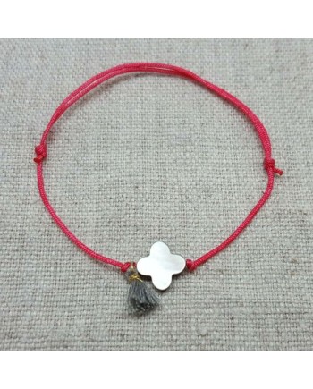 Bracelet lien satiné fleur nacre et mini pompon