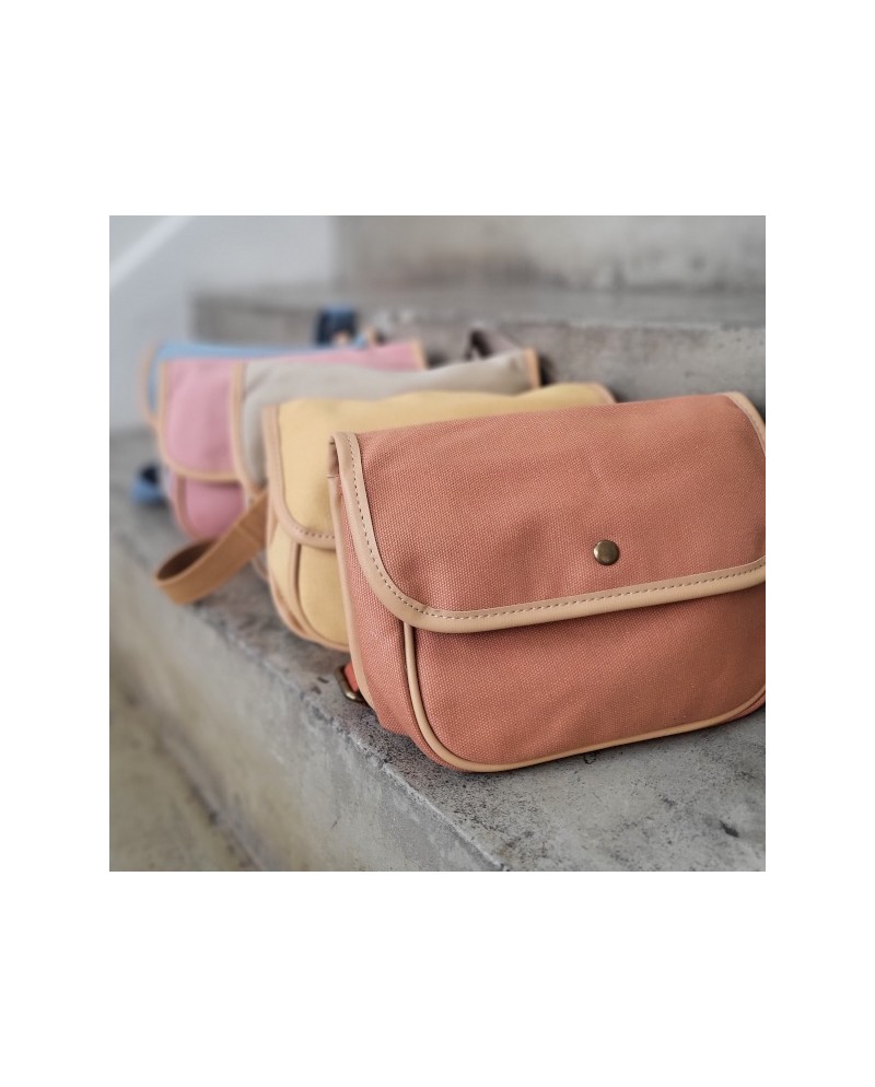 sac bandoulière en lin trois coloris