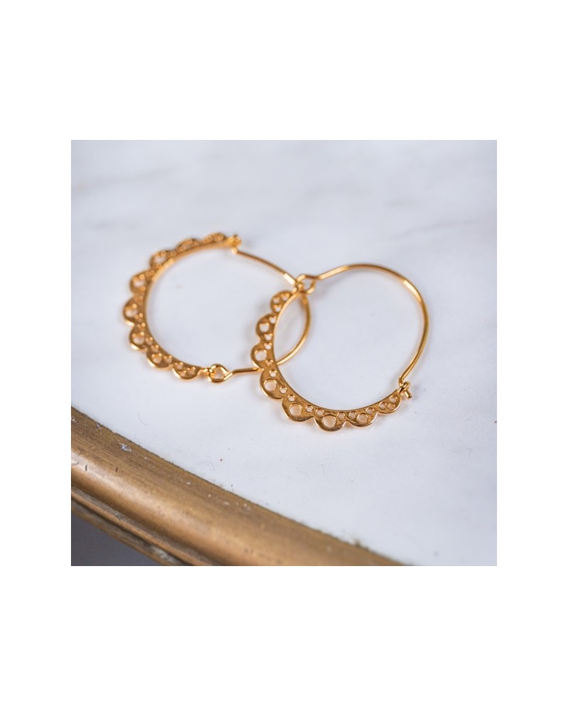 Boucles d'oreilles créole avec motifs géométriques