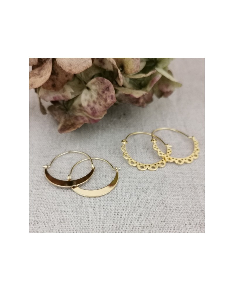 Boucles d'oreilles créole avec motifs géométriques