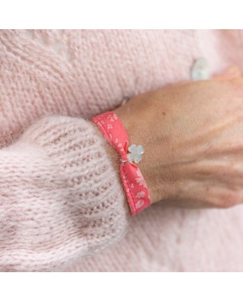 Bracelet liberty breloque nacre etoile