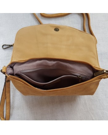 Sac pochette rabat  détail irisé