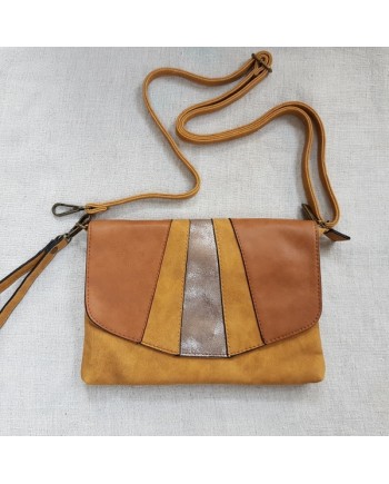 Sac pochette rabat  détail irisé