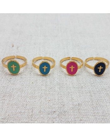 Bague émaillée colorée motif croix