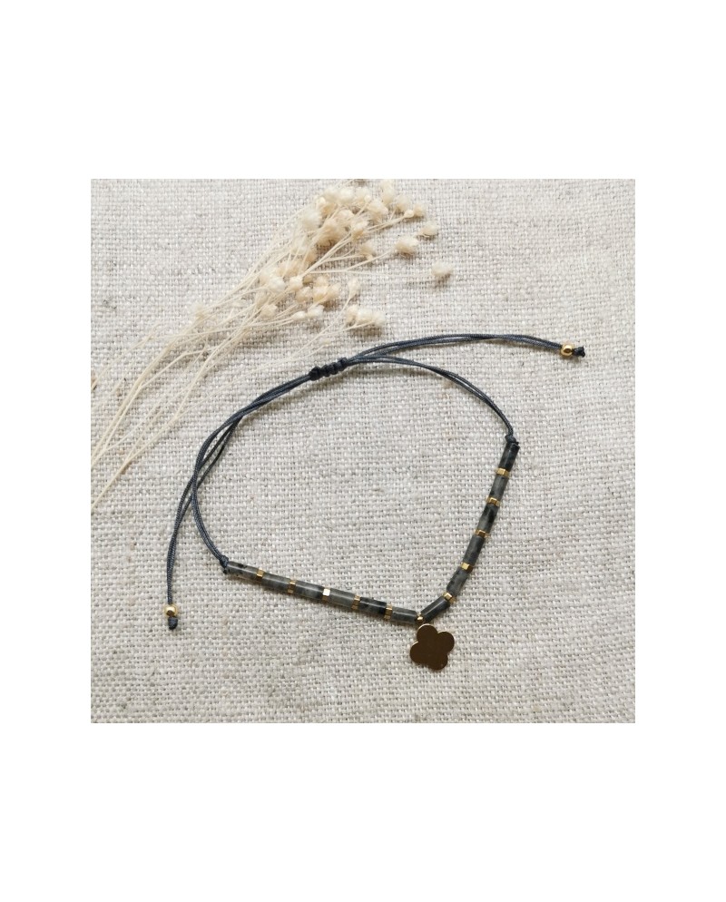 Bracelet fin perles et fil doré