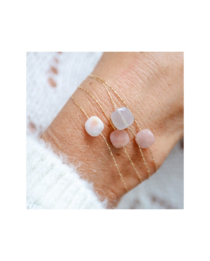 Bracelet chaîne Plaqué Or et pierre de couleur