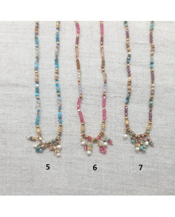 Collier fin et perles naturelles