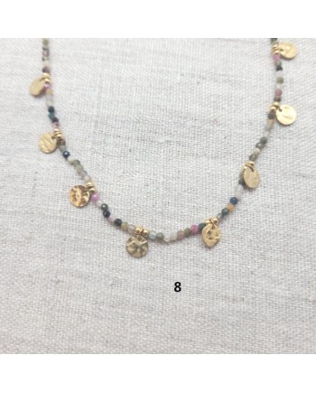 Collier fin et perles naturelles