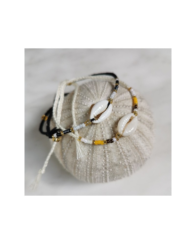 Bracelet coquillage et perlesde couleurs