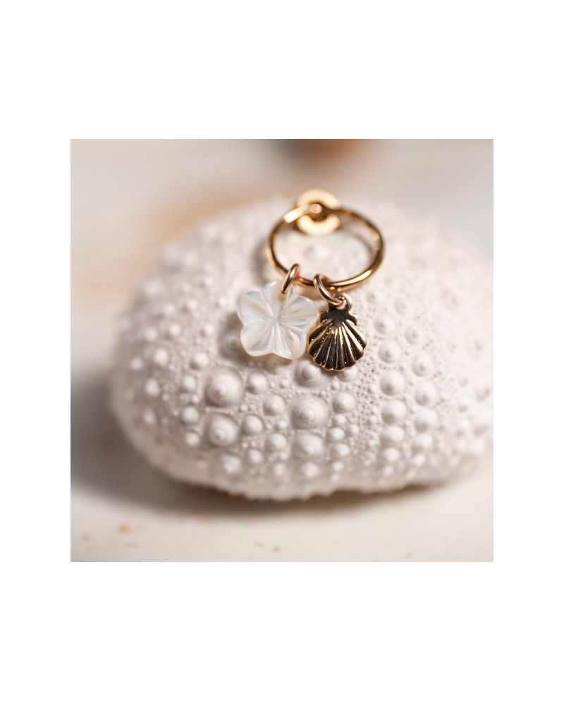 Boucles d'oreilles anneau et breloques