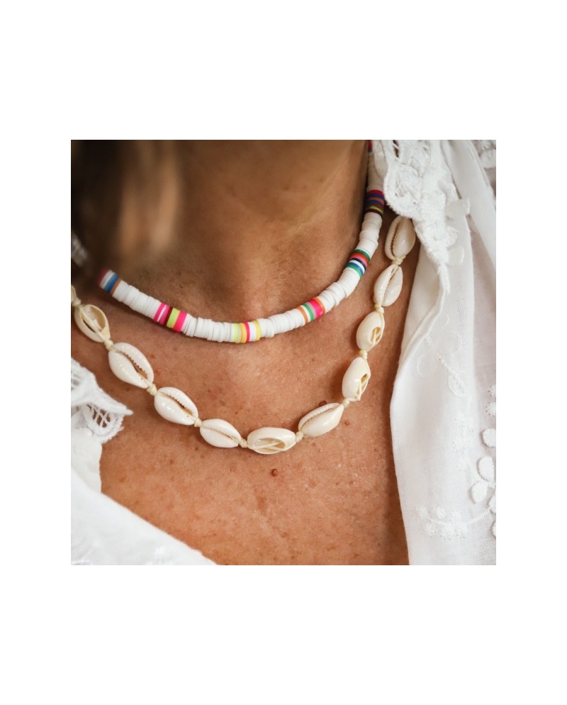 Collier coquillage ou surfer
