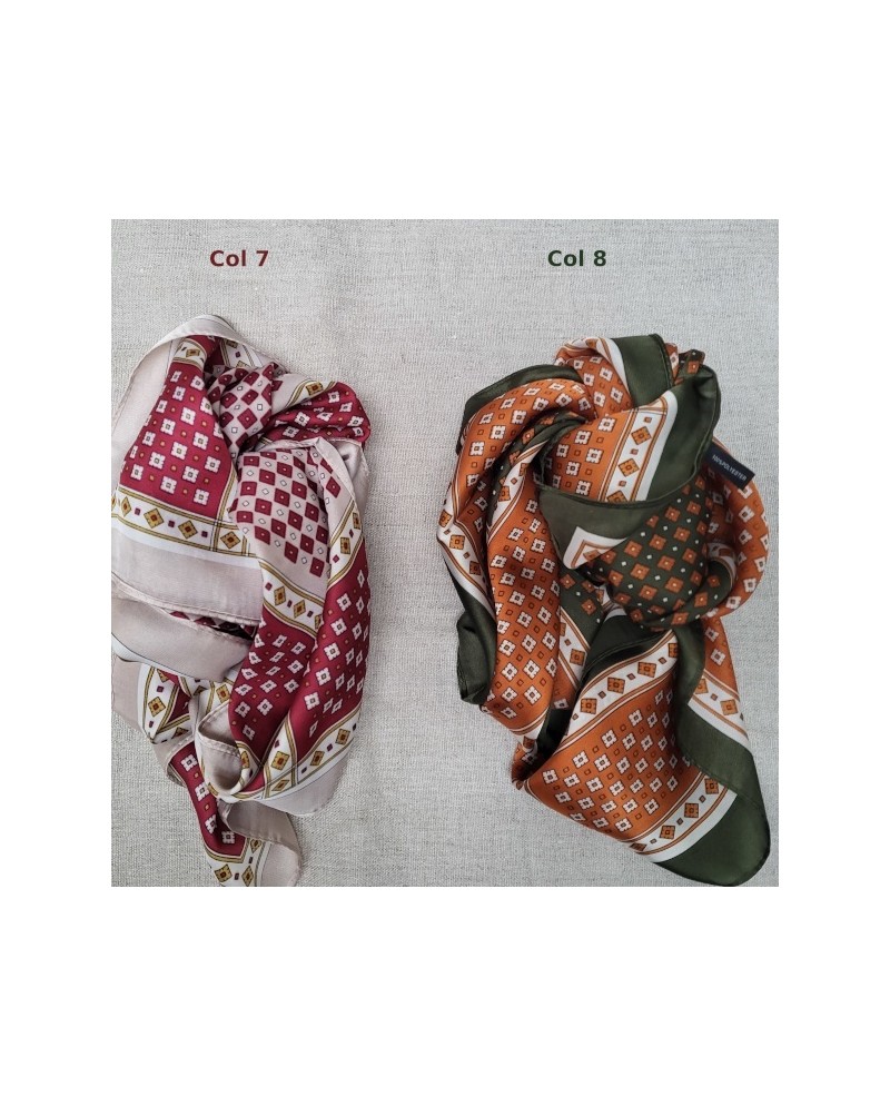 Foulard carré femme imprimé géométrique