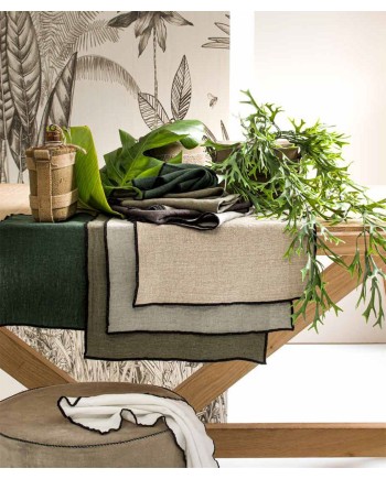 Set de table en lin enduit