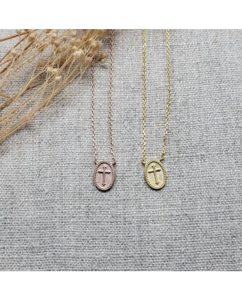 Collier religieux médaille croix Or ou Rose