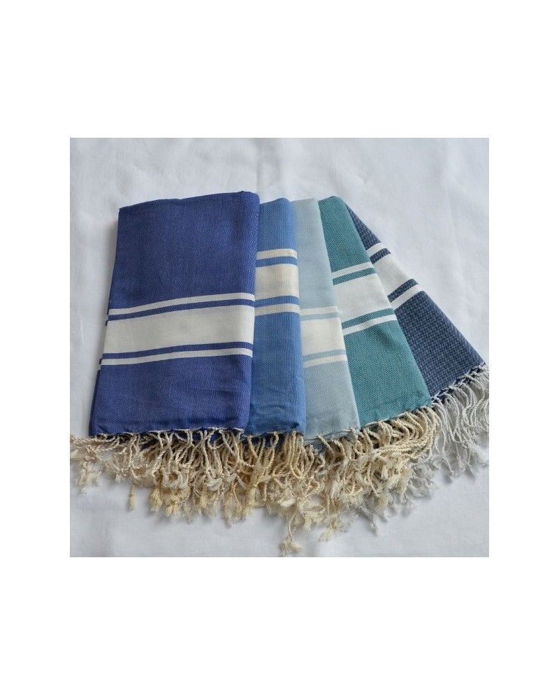 gamme de foutas bleues