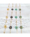 Bracelet chaîne et fleurs en perles