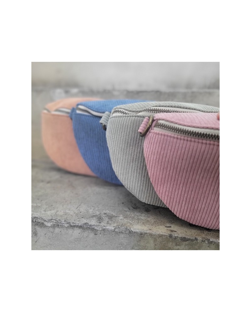 Banane velours coloris clair