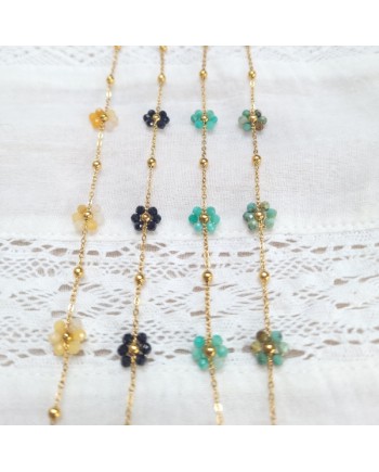 Collier chaîne et fleurs en perles