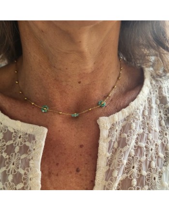 Collier chaîne et fleurs en perles