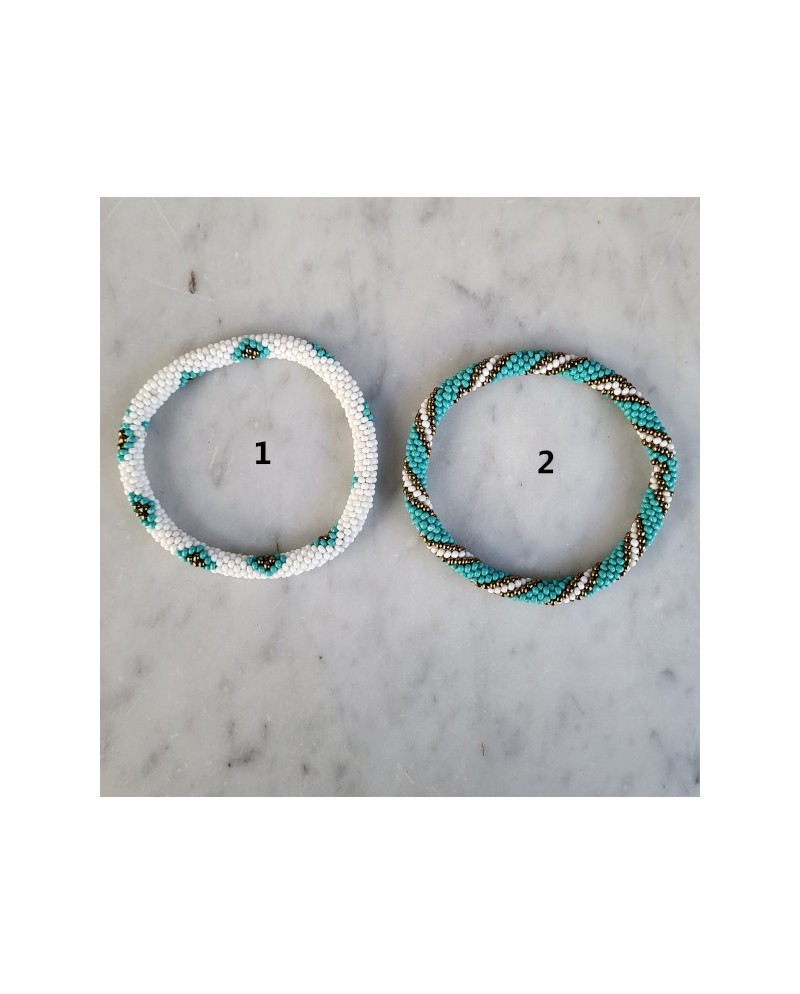 Bracelet souple en perles tissées colorées