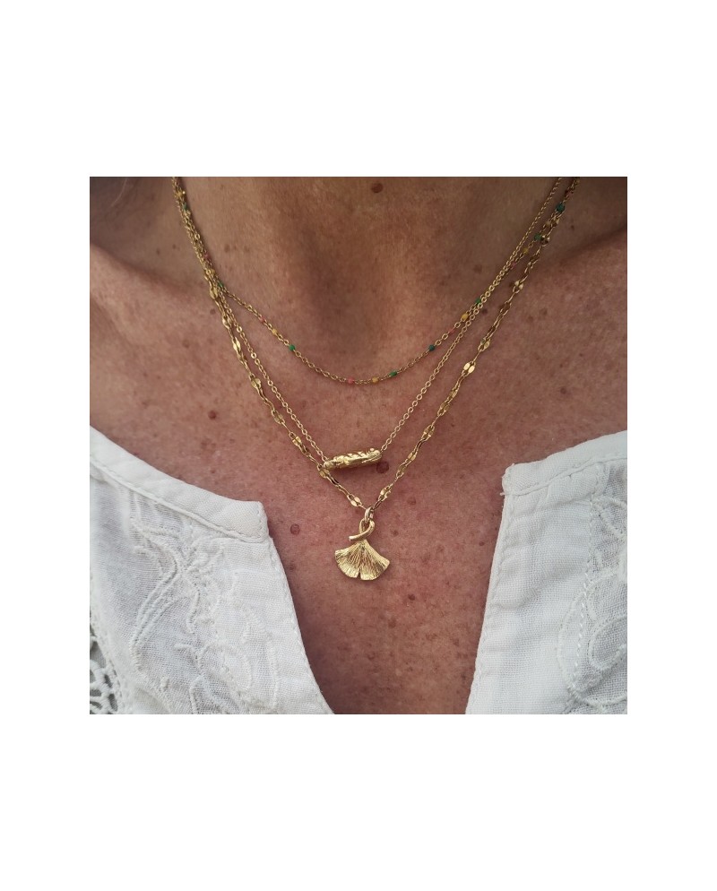 Trio de colliers à breloques