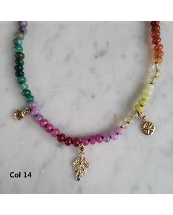 Colliers perles colorées & breloques dorées – Thème mer et spirituel