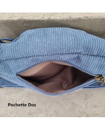 Sac forme banane velours, large contenance, pratique et legère.