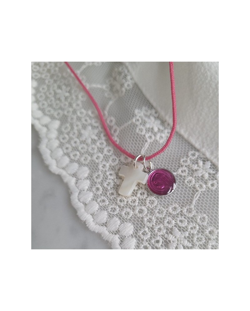 Collier religieux vierge, croix nacre sur coton, cadeau communion