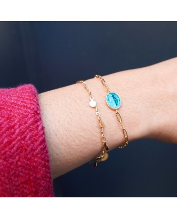 Bracelet chaîne maille acier et médaille vierge colorée émaillée.