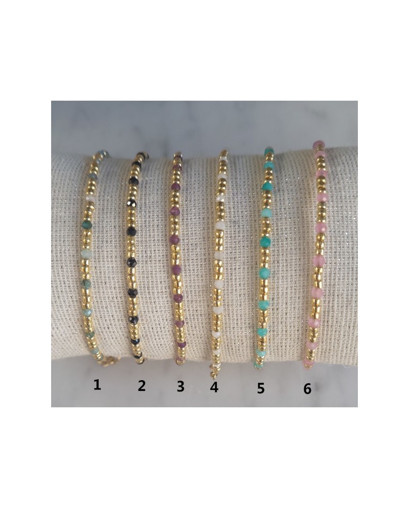 Bracelet Perles Acier Inoxydable Doré et Perle Colorée Ajustable  Meta Description :