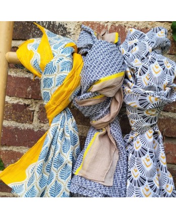 foulard 100% coton, jaune, ocre et imprimés, avec ou sans pompons