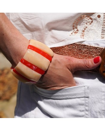 Bracelet large en résine plexi – Style moderne et couleurs variées