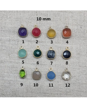 coloris des pierres de couleurs serties plaqué or 10mm