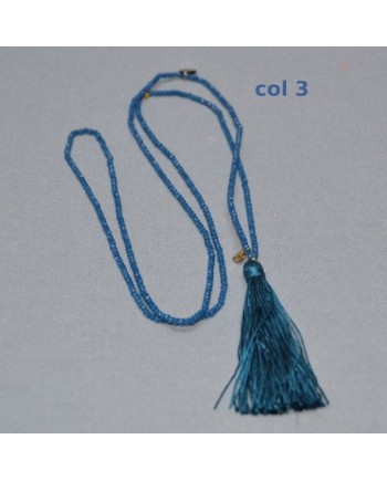 Sautoir pompon et perles facettes pompon bleu jean