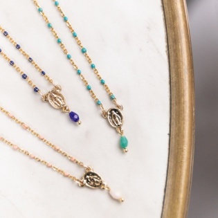 Collier chaîne perles émaillées colorées et vierge
