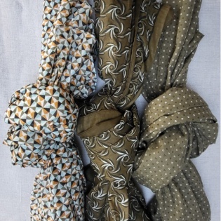foulard coton motif fleur