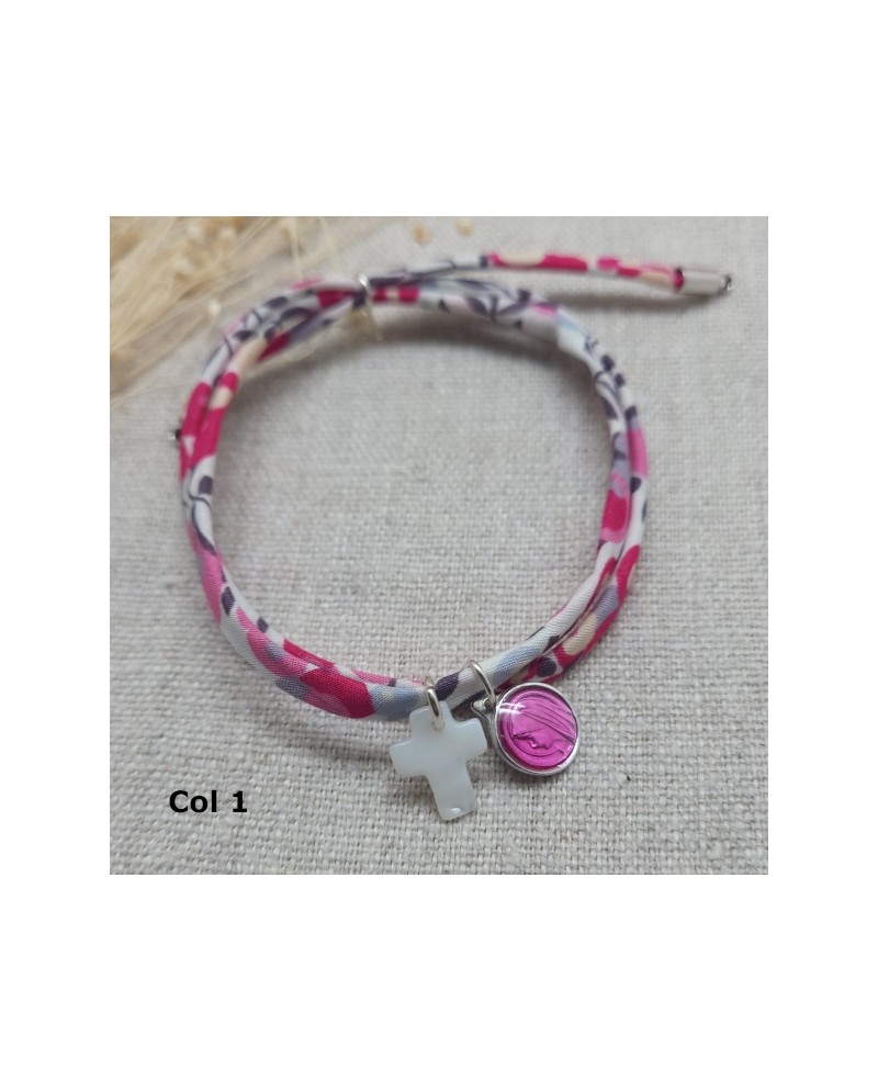 bracelet religieux double tour liberty croix nacre et vierge colorée rose