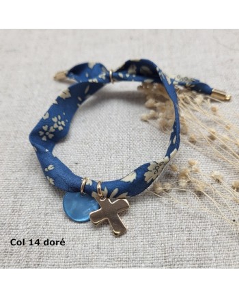 Bracelet religieux lien liberty croix argent et nacre rose