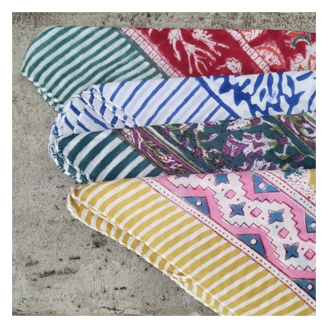 Foulard carré indien petite taille