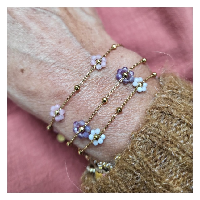 Bracelet chaîne et fleurs en perles