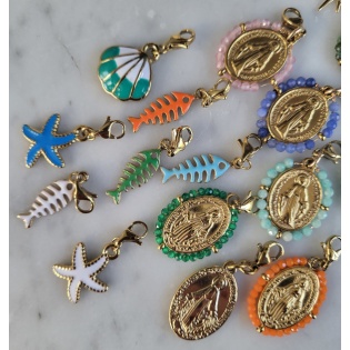 Breloques colorées à clipper