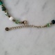 Collier perles colorées et médaille vierge
