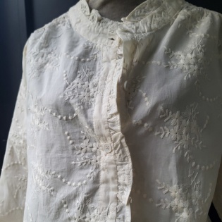 Tunique coton effet dentelle ancienne